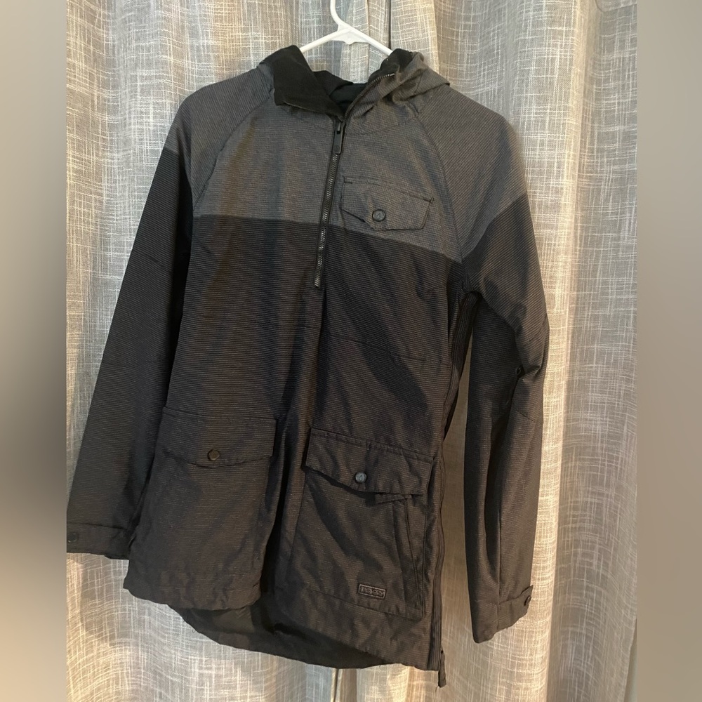 Volcolm Women’s Snow Jacket Size Small
